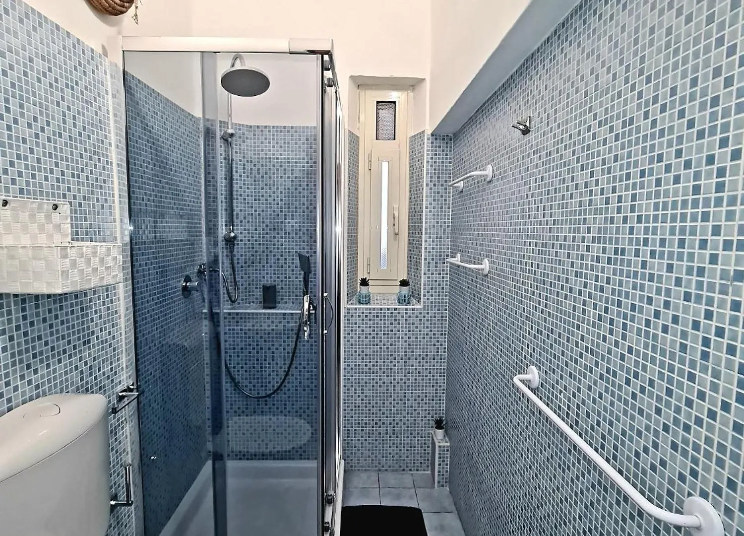 Bnb Rooms And Comfort Rome Italy
