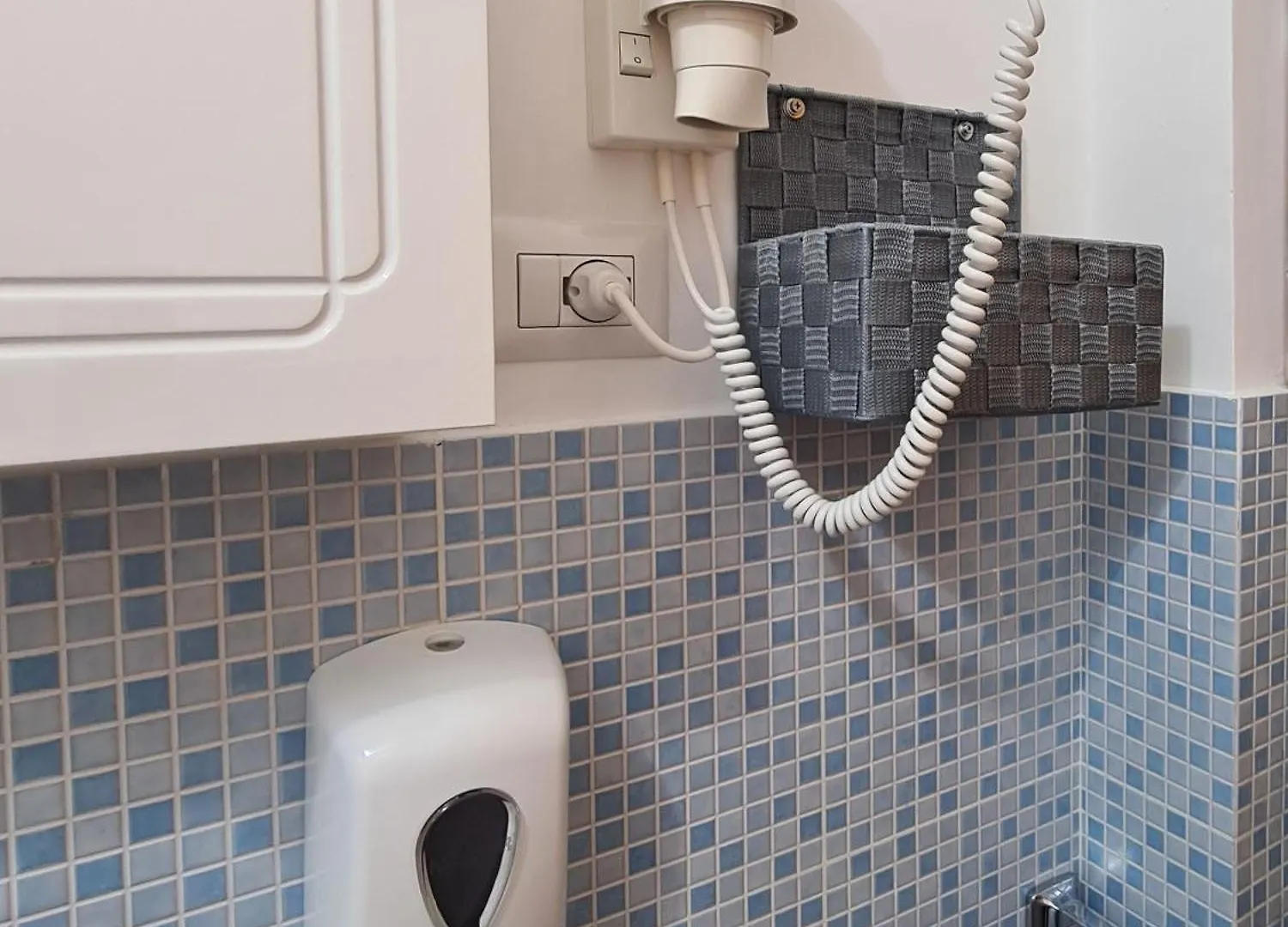 Bnb Rooms And Comfort Rome 5*,  Italy